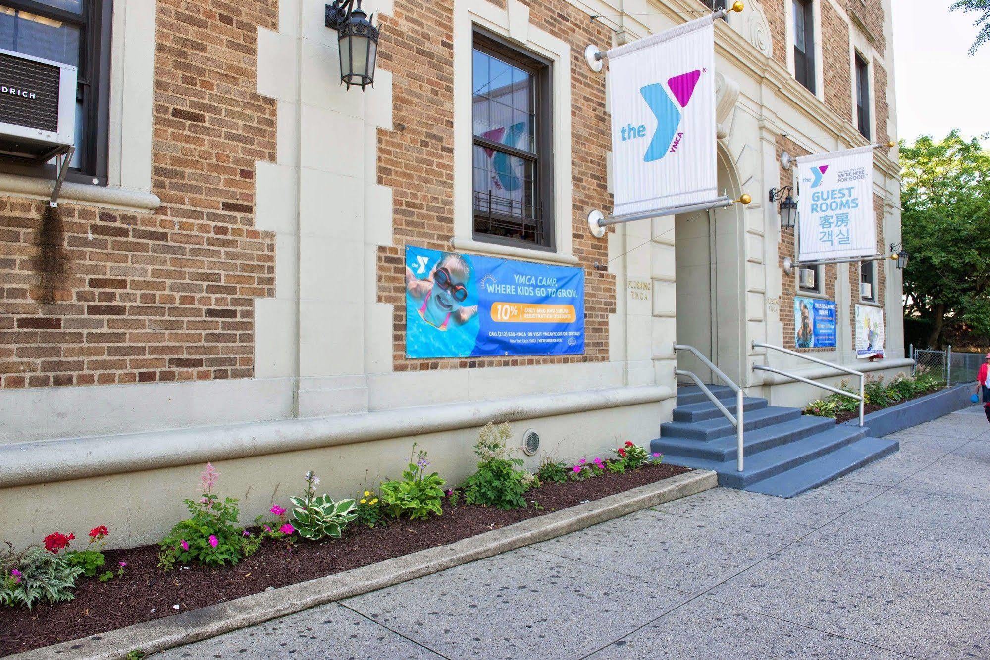 Flushing Ymca Nova York Exterior foto